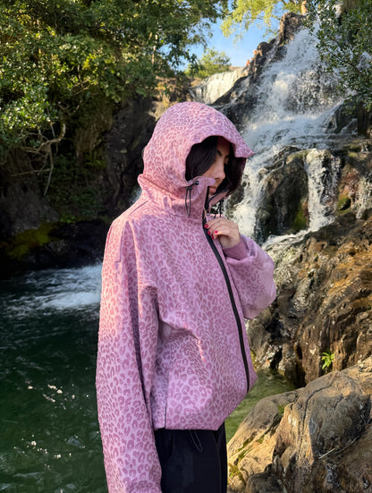 Lexi Cheetah Water-Reactive Rain Jacket – Pink