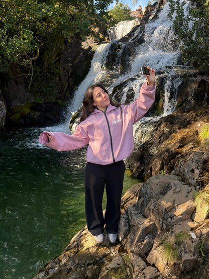 Lexi Cheetah Water-Reactive Rain Jacket – Pink