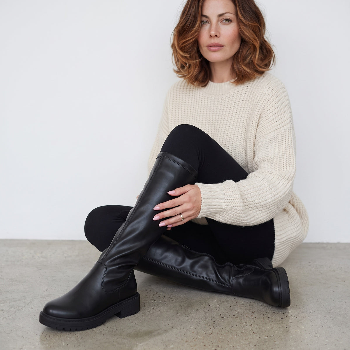 Women's Knee High Stretch Boots in black – view 4
