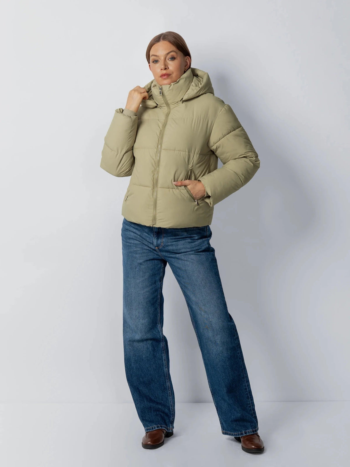 Women's Short Puffer Jacket with Detachable Hood in mocha brown – view 25
